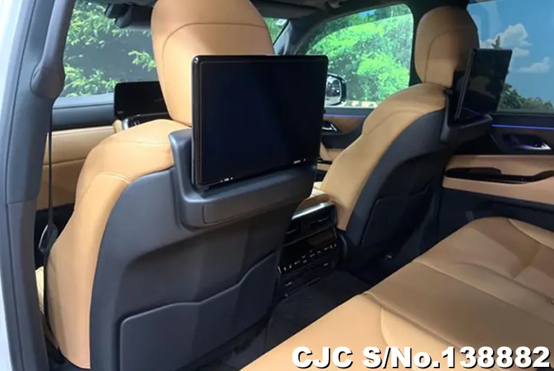 2025 Lexus / LX700H Stock No. 138882