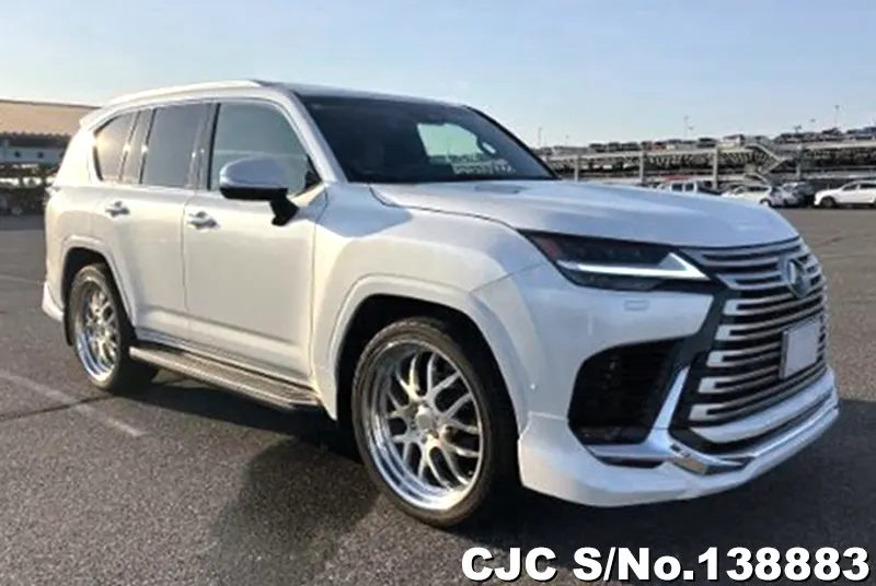 2025 Lexus / LX700H Stock No. 138883