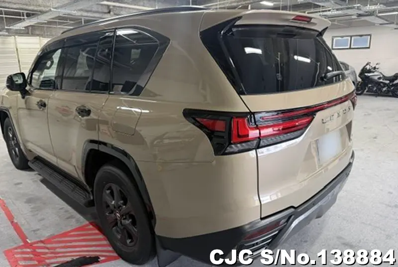 2025 Lexus / LX700H Stock No. 138884