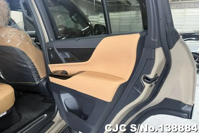 2025 Lexus / LX700H Stock No. 138884