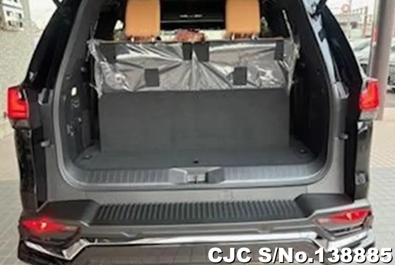 2025 Lexus / LX 600 Stock No. 138885