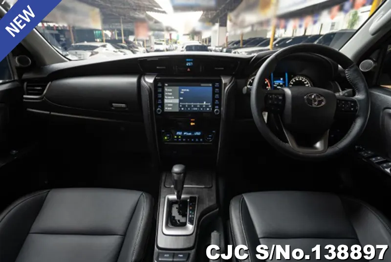 2025 Toyota / Fortuner Stock No. 138897