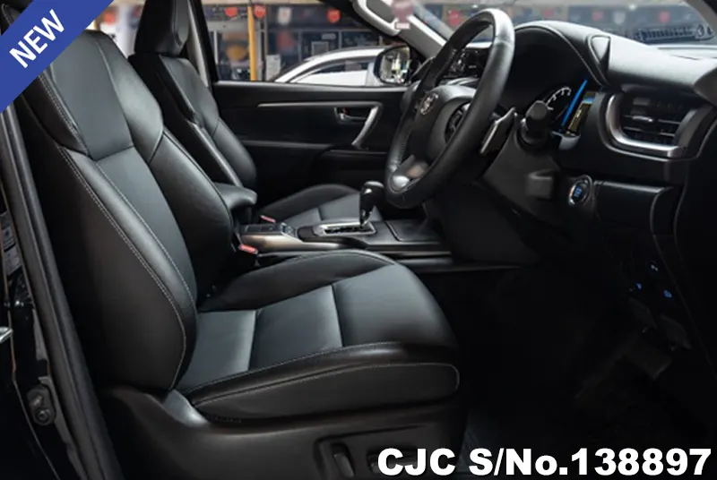 2025 Toyota / Fortuner Stock No. 138897