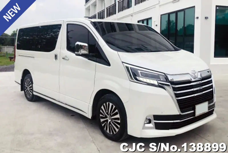 Toyota / Majesty 2025