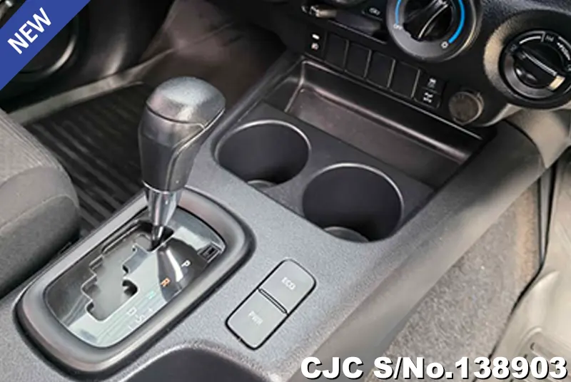 2023 Toyota / Hilux / Revo Stock No. 138903