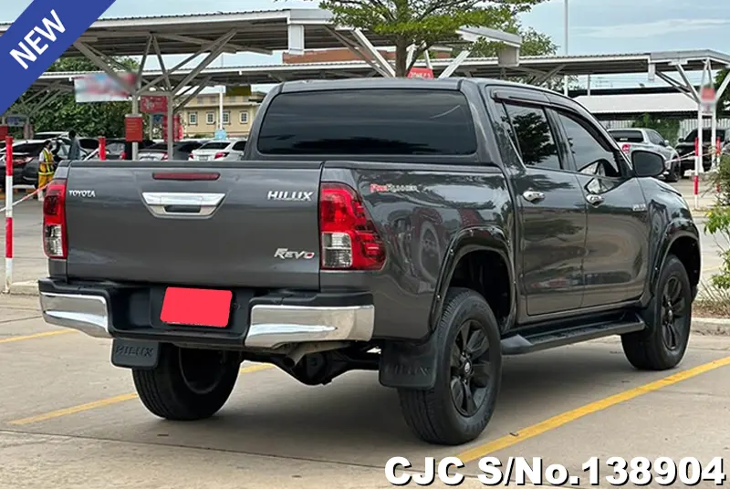 2017 Toyota / Hilux / Revo Stock No. 138904