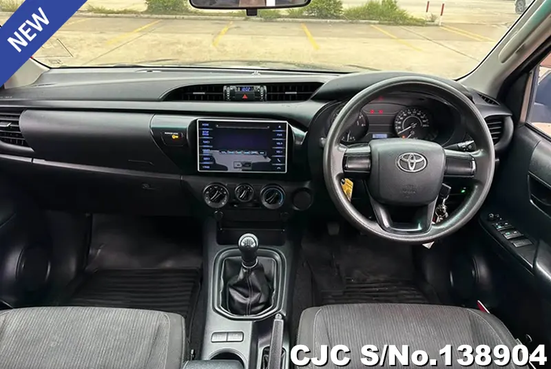 2017 Toyota / Hilux / Revo Stock No. 138904