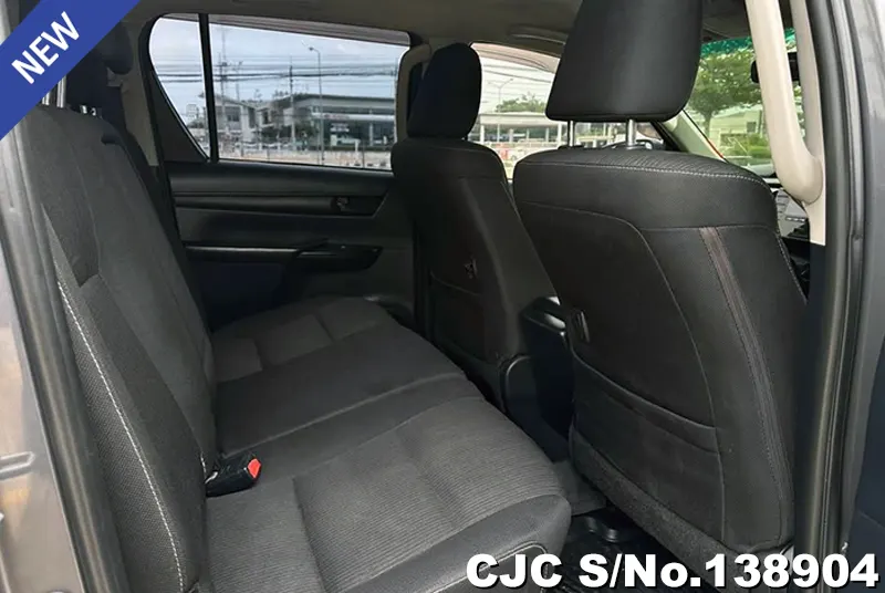 2017 Toyota / Hilux / Revo Stock No. 138904