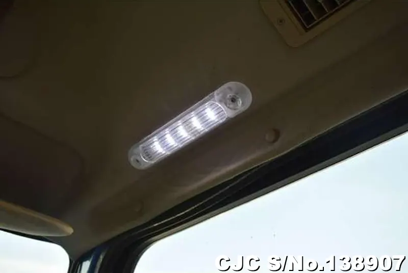 2009 Mitsubishi / Rosa Stock No. 138907