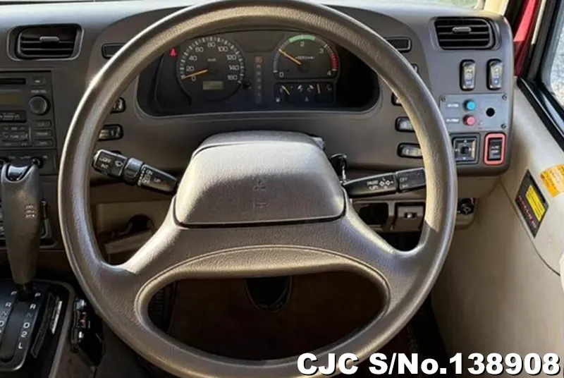 2002 Mitsubishi / Rosa Stock No. 138908