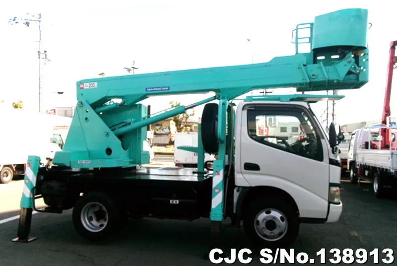 2006 Hino / Dutro Stock No. 138913