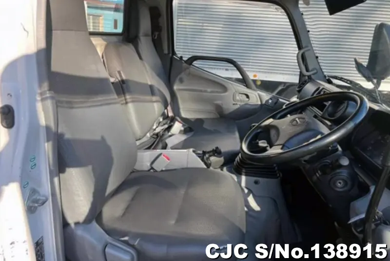 2013 Hino / Dutro Stock No. 138915