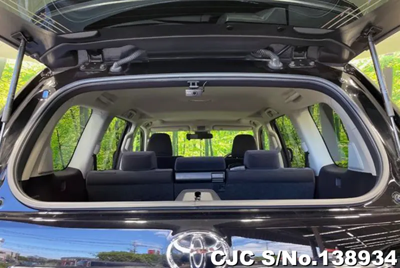 2023 Toyota / Land Cruiser Prado Stock No. 138934
