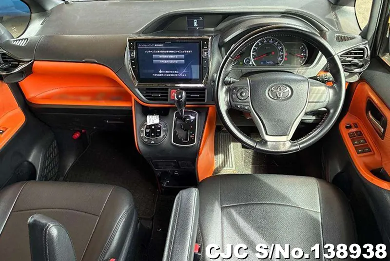 2016 Toyota / Voxy Stock No. 138938