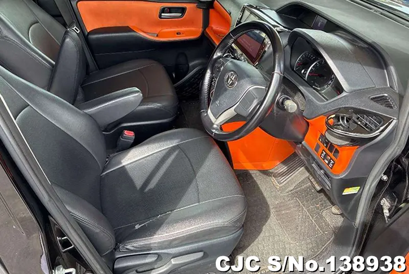 2016 Toyota / Voxy Stock No. 138938