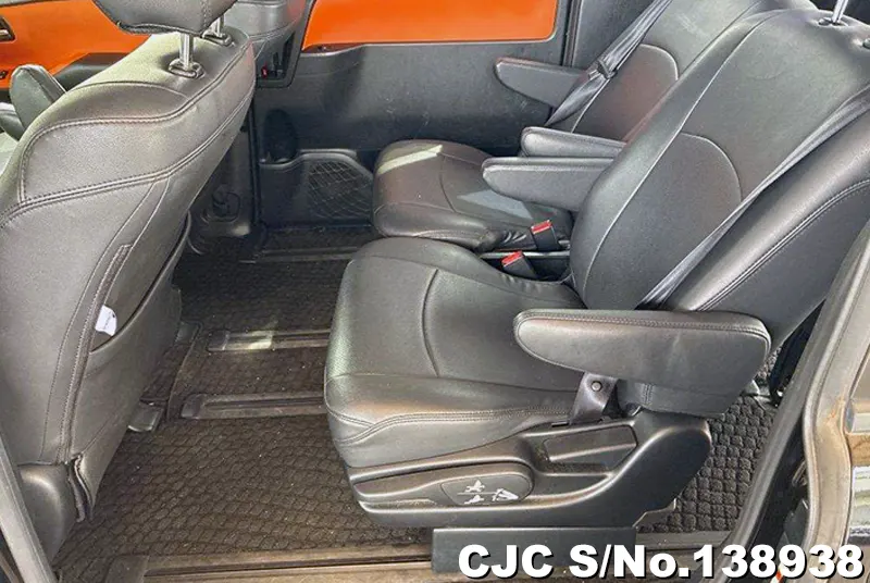 2016 Toyota / Voxy Stock No. 138938