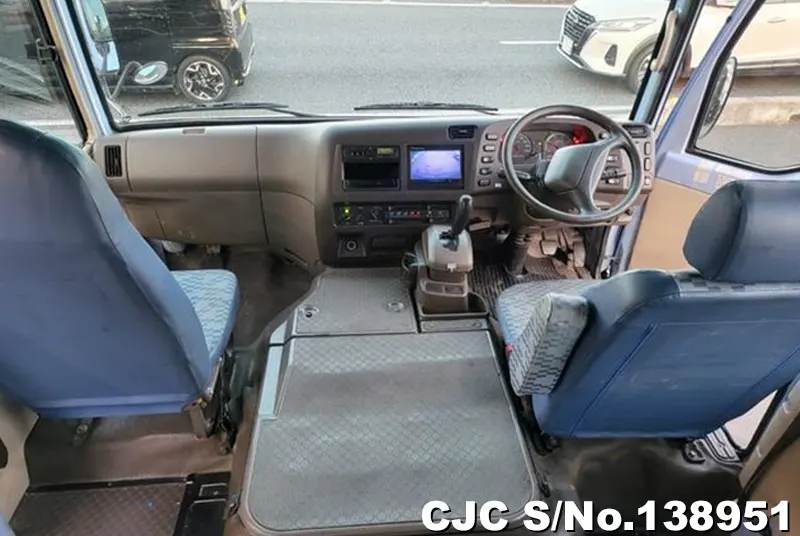 2015 Mitsubishi / Rosa Stock No. 138951