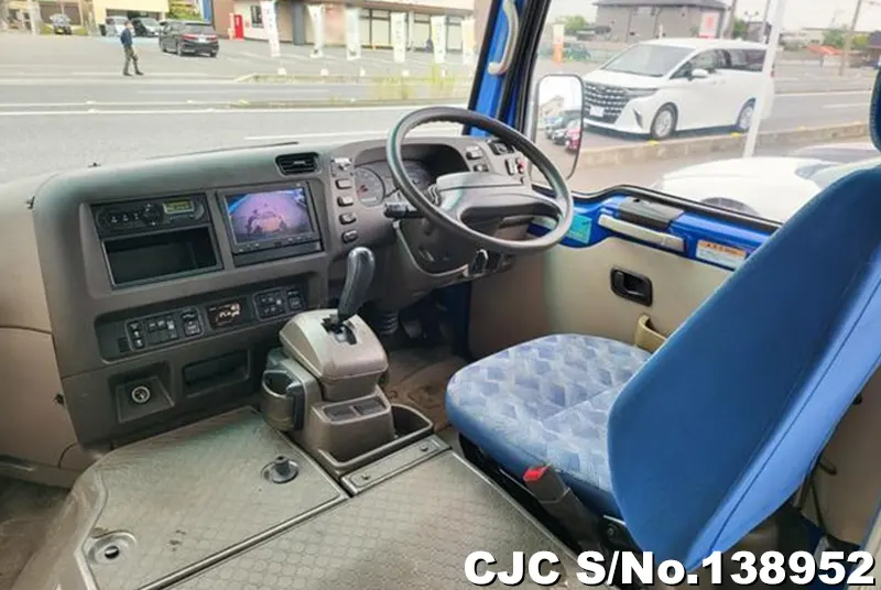 2015 Mitsubishi / Rosa Stock No. 138952
