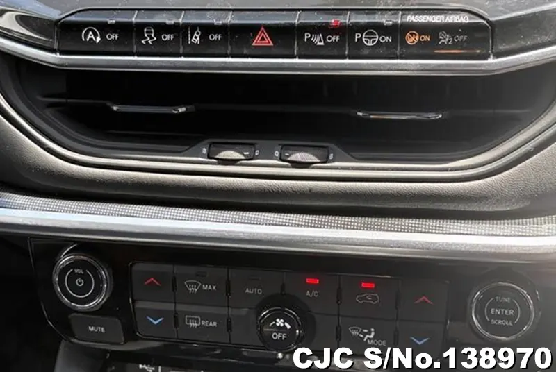 2024 Chrysler / Jeep Commander Stock No. 138970