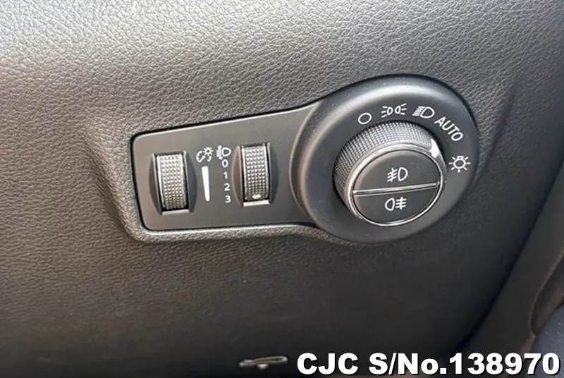 2024 Chrysler / Jeep Commander Stock No. 138970