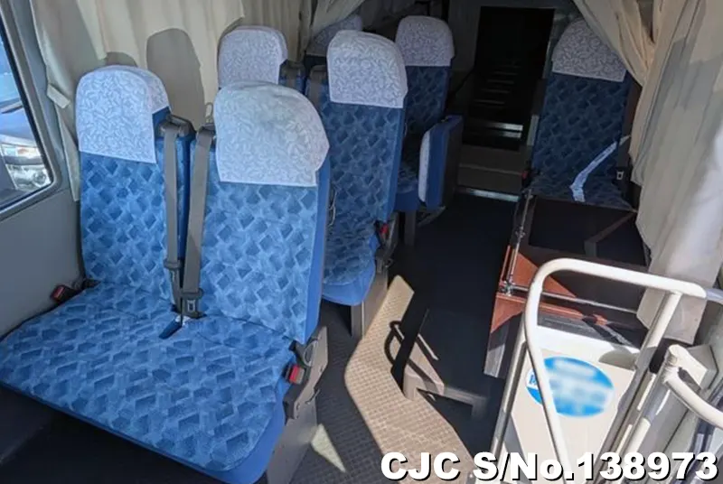2017 Mitsubishi / Rosa Stock No. 138973
