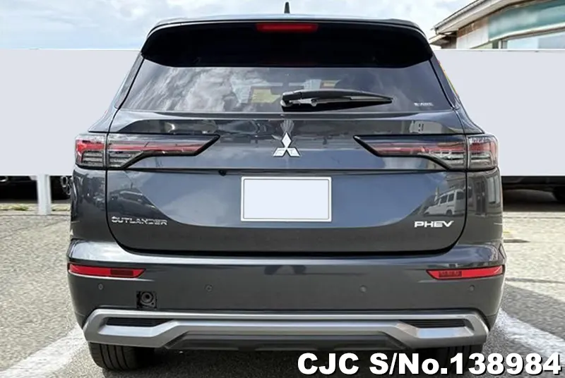 2025 Mitsubishi / Outlander Stock No. 138984