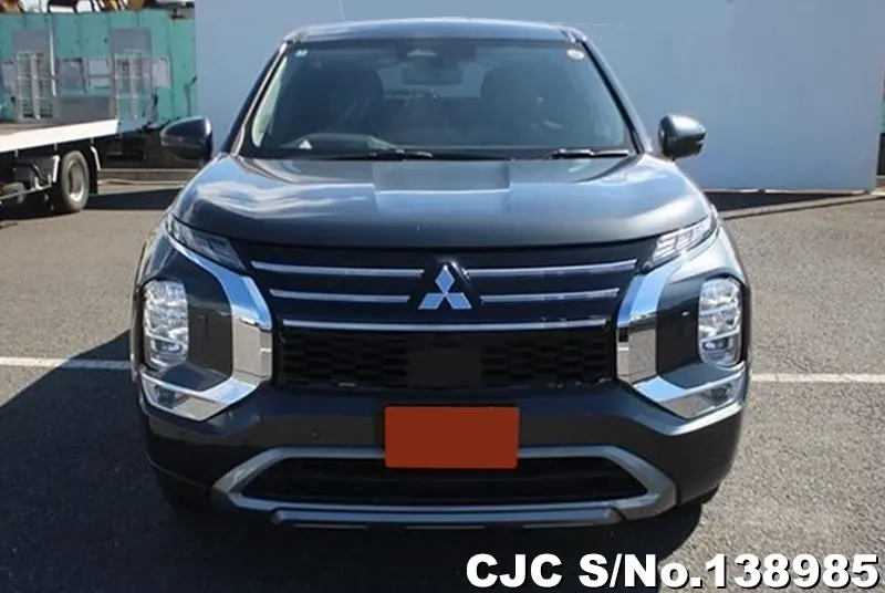 2025 Mitsubishi / Outlander Stock No. 138985