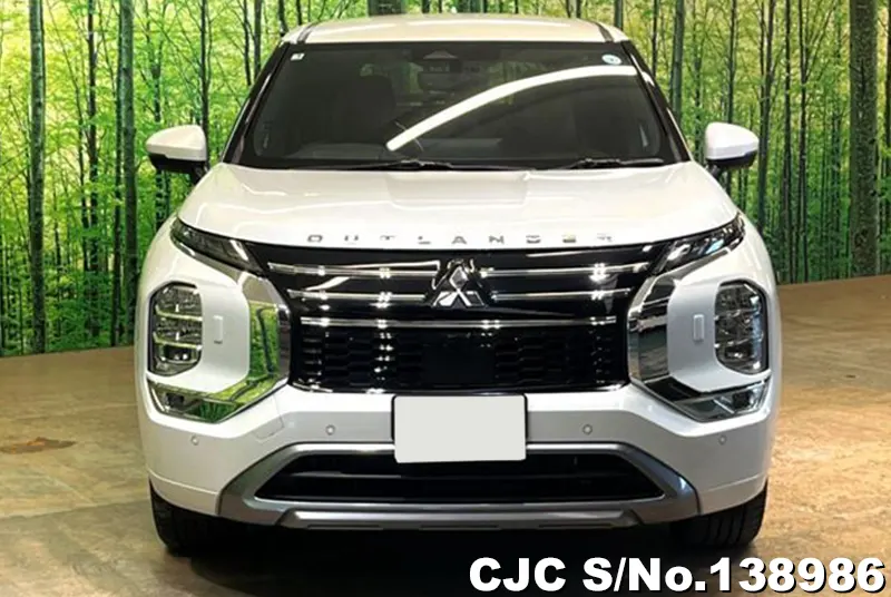 2025 Mitsubishi / Outlander Stock No. 138986