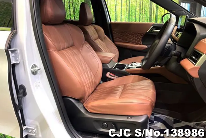 2025 Mitsubishi / Outlander Stock No. 138986