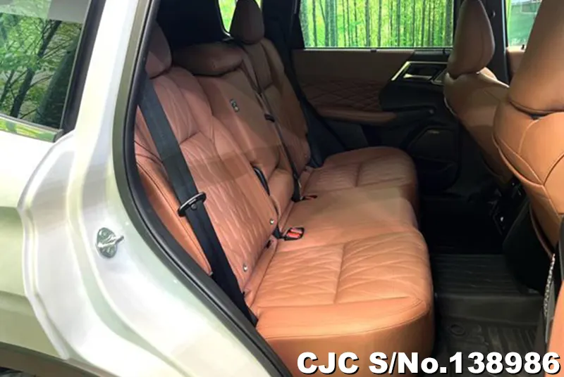 2025 Mitsubishi / Outlander Stock No. 138986