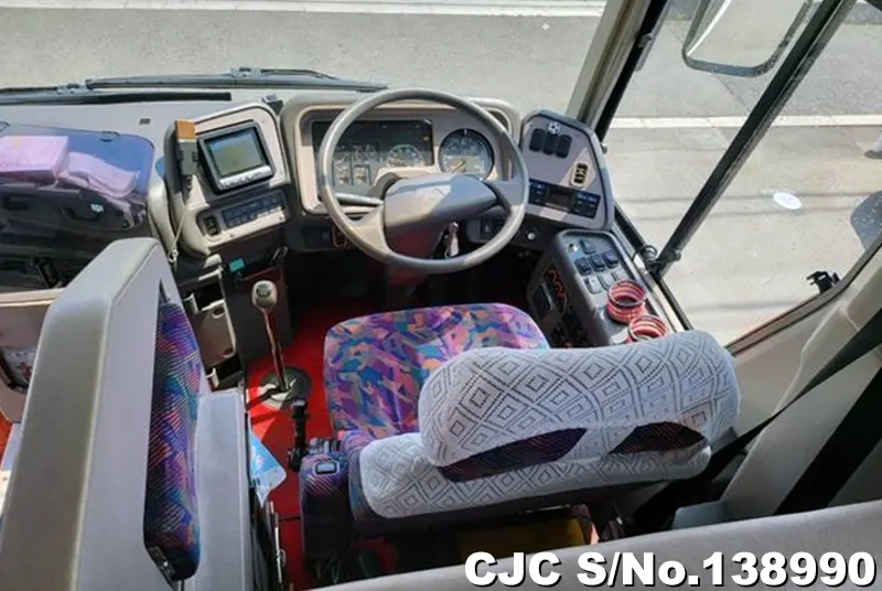 2001 Mitsubishi / Aeromidi Stock No. 138990