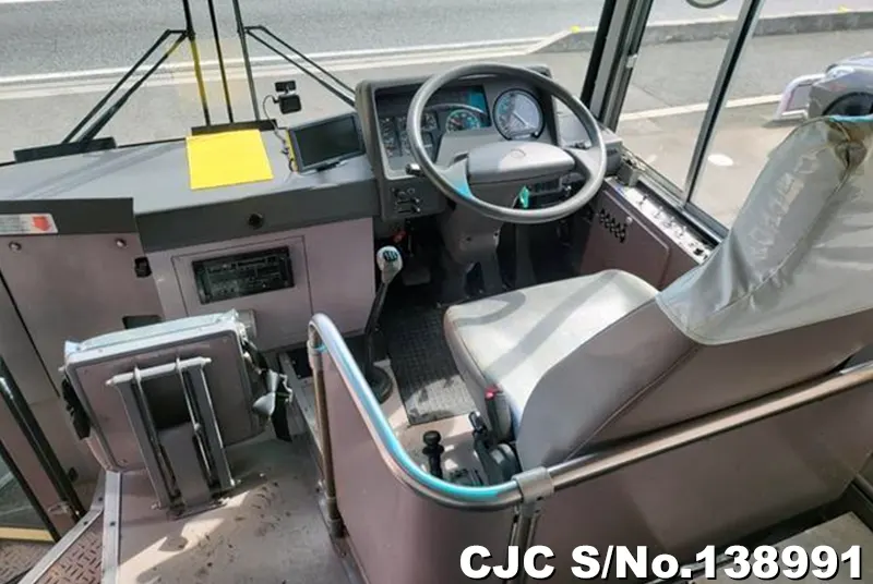 2001 Mitsubishi / Aeromidi Stock No. 138991