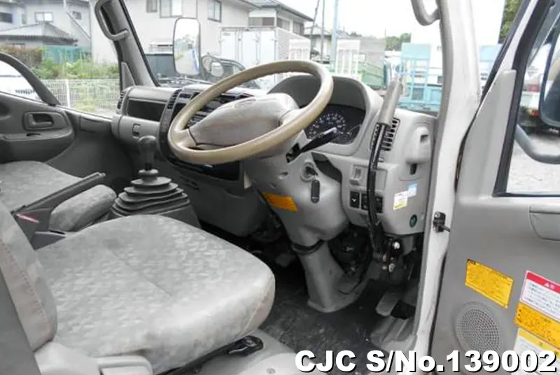 2008 Hino / Dutro Stock No. 139002