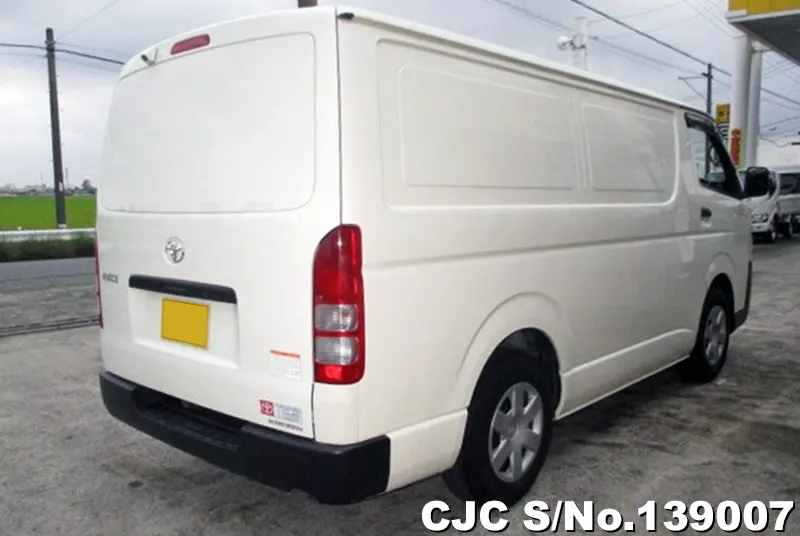 2017 Toyota / Hiace Stock No. 139007