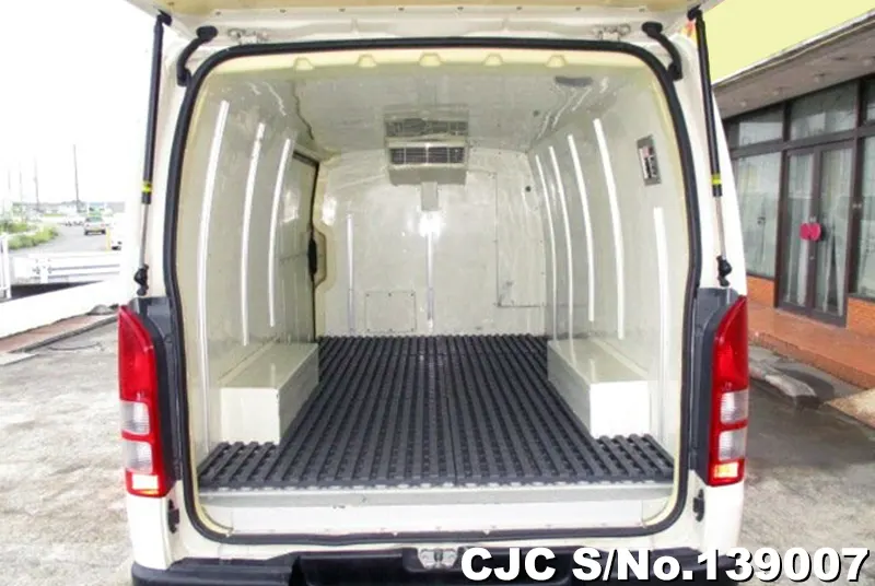 2017 Toyota / Hiace Stock No. 139007