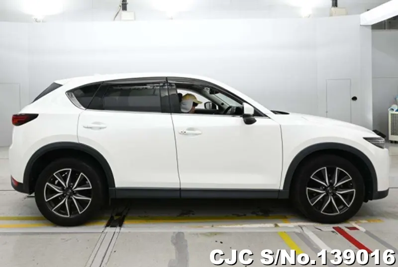 2018 Mazda / CX-5 Stock No. 139016
