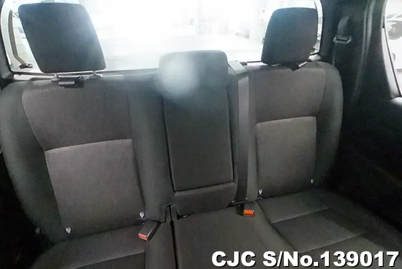 2019 Toyota / Hilux Stock No. 139017