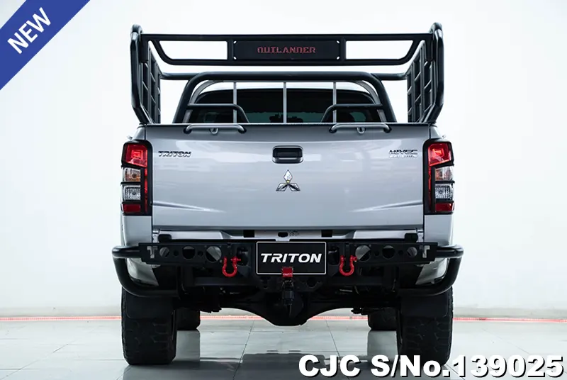 2021 Mitsubishi / Triton Stock No. 139025