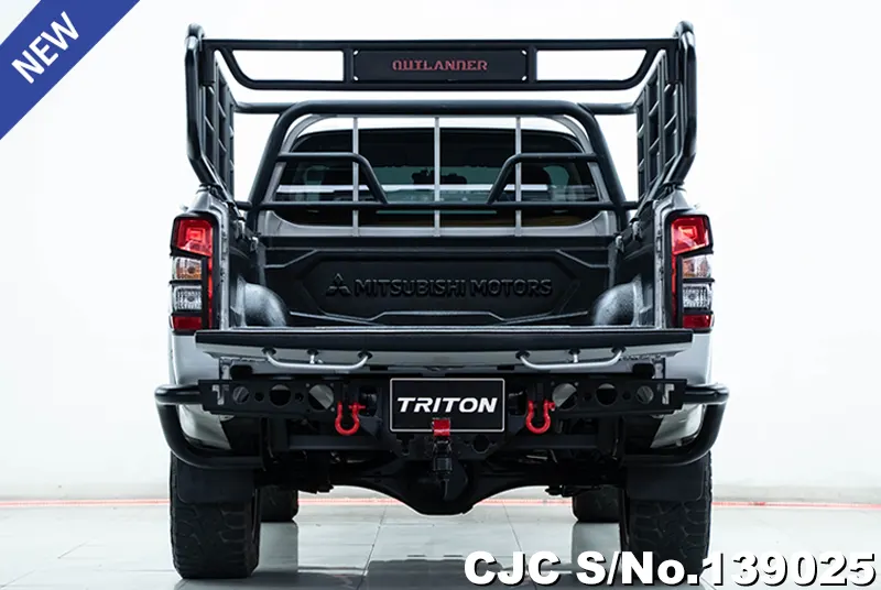 2021 Mitsubishi / Triton Stock No. 139025