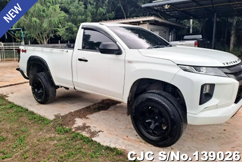 2021 Mitsubishi / Triton Stock No. 139026
