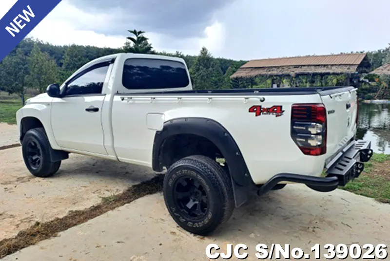 2021 Mitsubishi / Triton Stock No. 139026