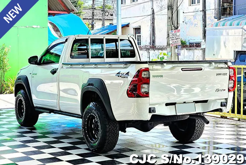 2021 Toyota / Hilux / Revo Stock No. 139029