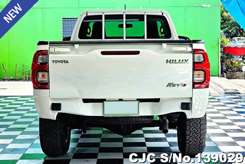 2021 Toyota / Hilux / Revo Stock No. 139029
