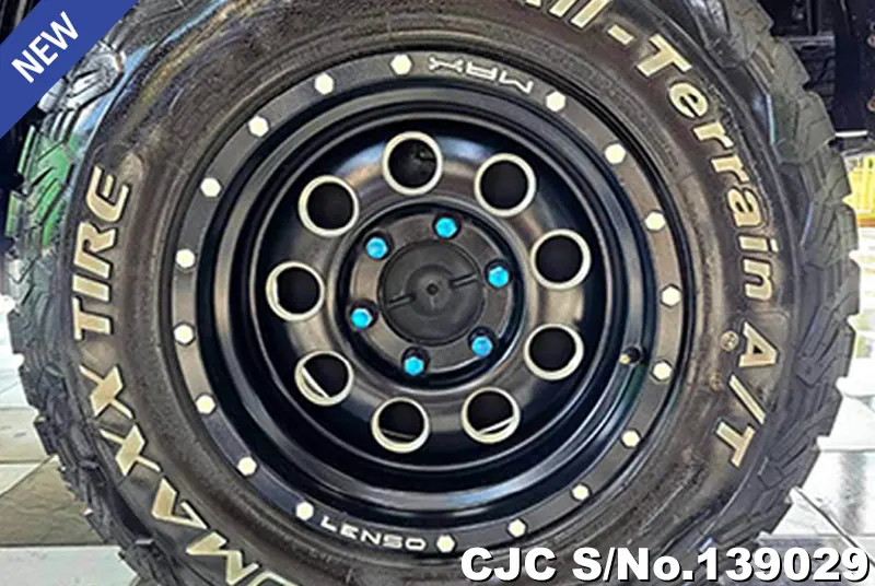 2021 Toyota / Hilux / Revo Stock No. 139029