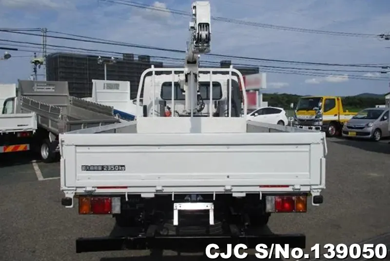 2013 Isuzu / Elf Stock No. 139050