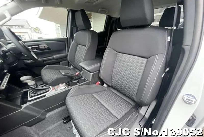2026 Mitsubishi / Triton Stock No. 139052