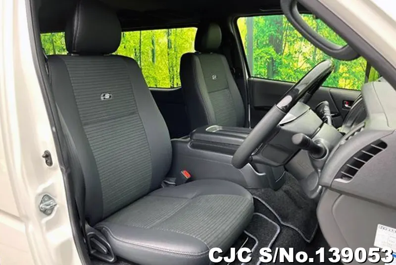2025 Toyota / Hiace Stock No. 139053