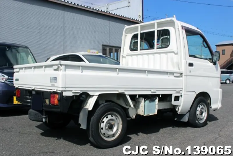 2002 Daihatsu / Hijet Stock No. 139065