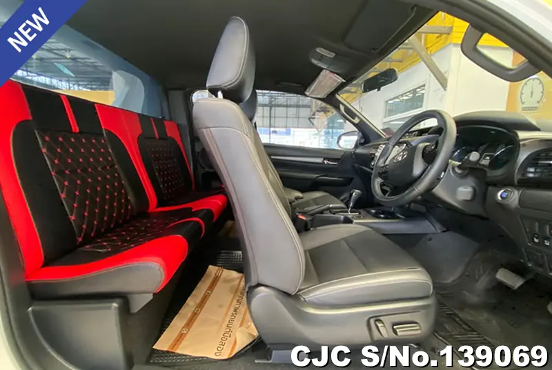 2022 Toyota / Hilux / Revo Rocco Stock No. 139069
