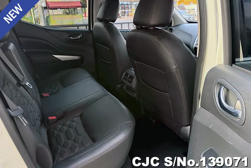 2022 Nissan / Navara Stock No. 139071